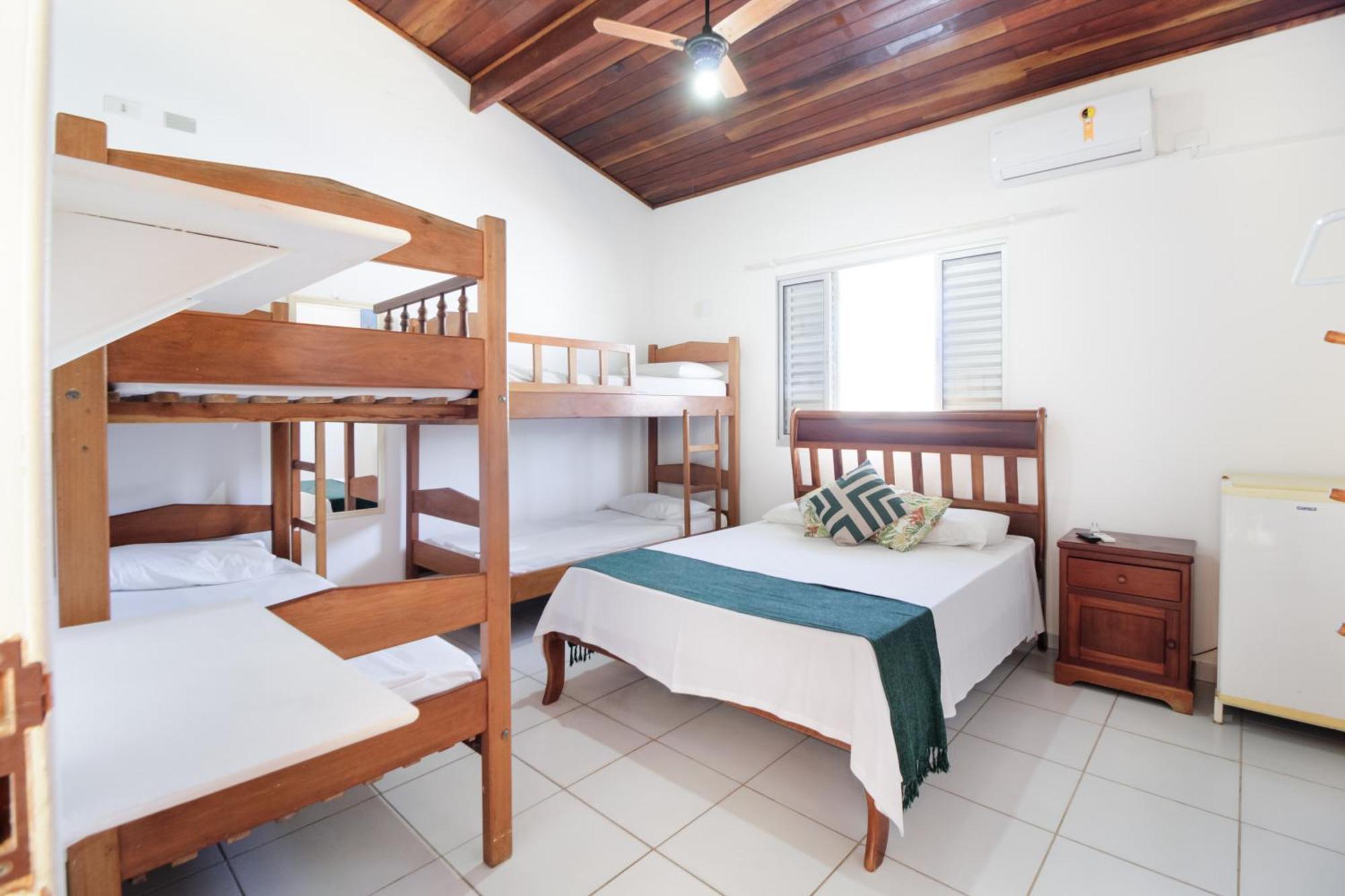 Velinn Pousada Entre Praias Ubatuba Quarto foto